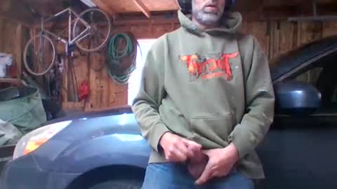 Snapshot of busterjon chatting on 02/19/25, 11:14 Jon online show from 02/19/25, 11:14
