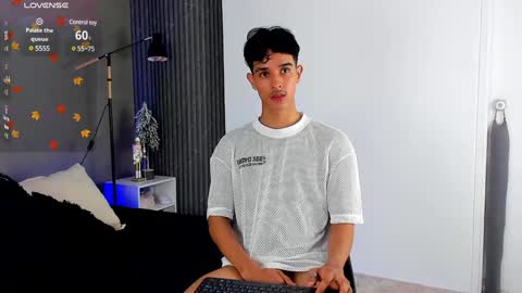 Buster independent model online show from 12/18/24, 08:57