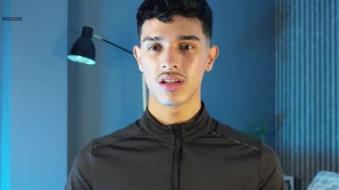 Buster independent model online show from 09/17/25, 04:30