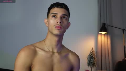 Buster independent model online show from 12/20/25, 09:33