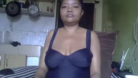 Snapshot of busty_kenzi chatting on 12/26/24, 07:45 busty kenzi online show from 12/26/24, 07:45