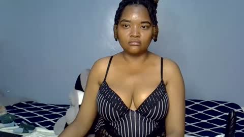 Snapshot of busty_kenzi chatting on 06/30/26, 02:40 busty kenzi online show from 06/30/26, 02:40