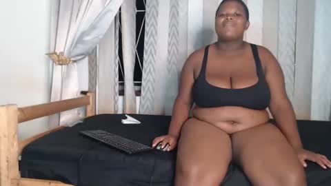 Snapshot of bustyboobs011 chatting on 03/04/26, 06:58 bustyboobs011 online show from 03/04/26, 06:58