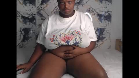 Snapshot of bustyboobs011 chatting on 03/09/26, 06:06 bustyboobs011 online show from 03/09/26, 06:06