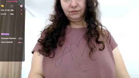 Emma online show from 11/22/25, 09:41