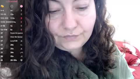 Snapshot of bustyemma chatting on 06/10/26, 08:46 Emma online show from 06/10/26, 08:46