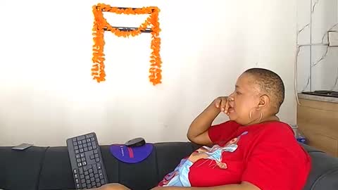 bustyqueen56 online show from 04/20/26, 07:11