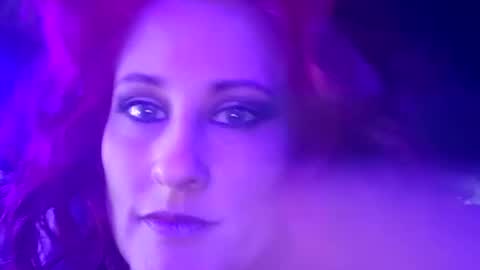 Snapshot of busybee83 chatting on 02/01/25, 09:54 busybee83 online show from 02/01/25, 09:54