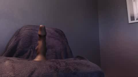 Snapshot of butch215 chatting on 09/08/25, 04:28 Butch online show from 09/08/25, 04:28