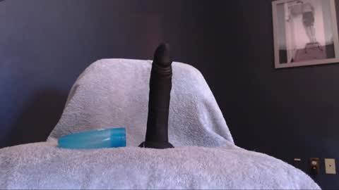 Snapshot of butch215 chatting on 09/14/25, 03:55 Butch online show from 09/14/25, 03:55