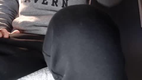 Snapshot of butch215 chatting on 11/10/25, 03:11 Butch online show from 11/10/25, 03:11