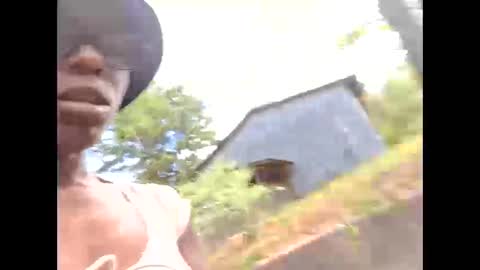 Snapshot of butt3rcup chatting on 09/23/25, 04:54 Goddess online show from 09/23/25, 04:54