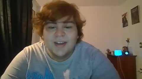 Snapshot of buttercup_milk chatting on 01/14/26, 12:16 Dylan online show from 01/14/26, 12:16