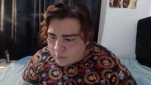 Snapshot of buttercup_milk chatting on 02/23/26, 07:06 Dylan online show from 02/23/26, 07:06