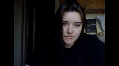 butterfly18988 online show from 10/22/25, 06:57