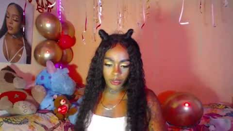 butterfly_rouse online show from 11/16/25, 05:18