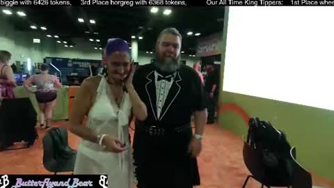 Butterfly and Bear online show from 06/26/26, 10:14