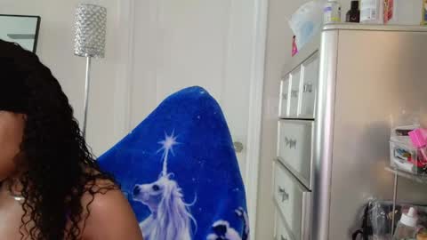 Snapshot of butterflybootyy chatting on 05/16/26, 12:26 butterfly booty online show from 05/16/26, 12:26