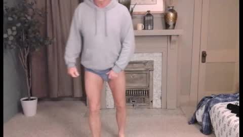 Miles online show from 02/05/25, 09:04