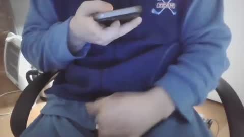 Snapshot of butulus chatting on 04/01/26, 10:38 butulus online show from 04/01/26, 10:38