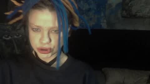 Snapshot of butytoy chatting on 12/08/24, 01:14 butytoy online show from 12/08/24, 01:14