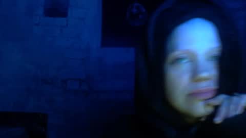 Snapshot of butytoy chatting on 02/19/25, 01:51 butytoy online show from 02/19/25, 01:51