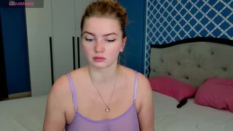 buusty_redhead online show from 12/16/25, 07:13