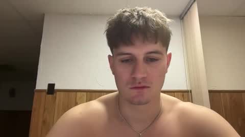 Snapshot of buzz5127 chatting on 11/06/25, 05:41 buzz5127 online show from 11/06/25, 05:41