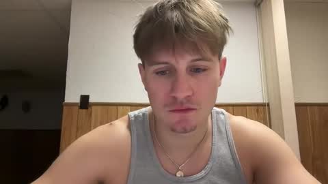 Snapshot of buzz5127 chatting on 01/08/26, 04:15 buzz5127 online show from 01/08/26, 04:15