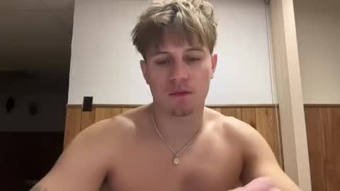 Snapshot of buzz5127 chatting on 01/09/26, 05:10 buzz5127 online show from 01/09/26, 05:10