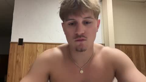 Snapshot of buzz5127 chatting on 02/15/26, 05:15 buzz5127 online show from 02/15/26, 05:15