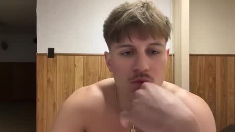 Snapshot of buzz5127 chatting on 02/24/26, 08:12 buzz5127 online show from 02/24/26, 08:12