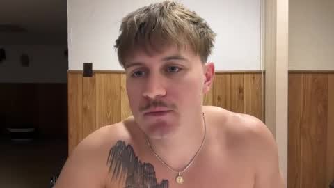 Snapshot of buzz5127 chatting on 03/11/26, 05:35 buzz5127 online show from 03/11/26, 05:35