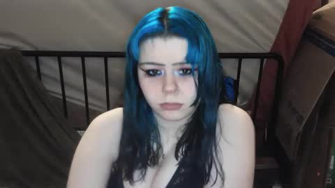 Snapshot of bvnny420 chatting on 01/07/25, 11:56 River online show from 01/07/25, 11:56