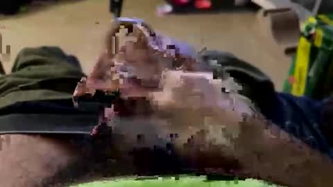 Snapshot of bxbomber2012 chatting on 10/25/25, 12:18 bxbomber2012 online show from 10/25/25, 12:18