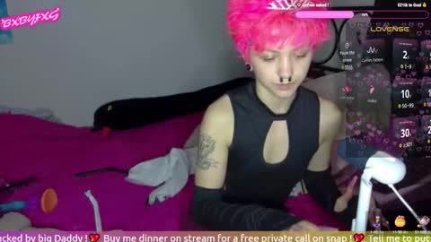 Snapshot of bxbyfxgaa chatting on 02/06/25, 02:00 BxBYFxG online show from 02/06/25, 02:00