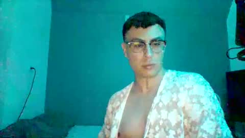 byegay online show from 12/01/25, 08:08