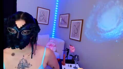 Snapshot of bystrawberry chatting on 03/23/26, 06:23 Paris online show from 03/23/26, 06:23