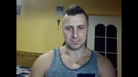 bzykacz1988 online show from 10/17/25, 04:42