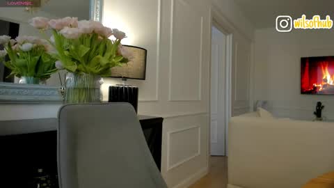 Snapshot of bzzzme chatting on 03/10/25, 10:15 My name is Sofia I will be glad if you spend your time with me 3 online show from 03/10/25, 10:15