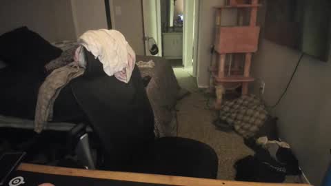 Snapshot of c00ki3m0nstr chatting on 12/02/25, 02:39 c00ki3m0nstr online show from 12/02/25, 02:39