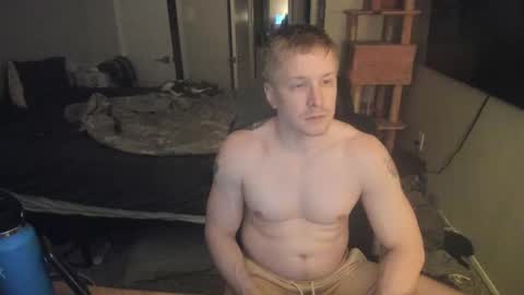 Snapshot of c00ki3m0nstr chatting on 03/26/26, 02:28 c00ki3m0nstr online show from 03/26/26, 02:28