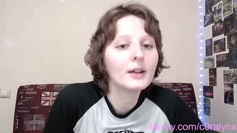 Snapshot of c0ralynx chatting on 02/07/25, 07:38 C0ralynx online show from 02/07/25, 07:38
