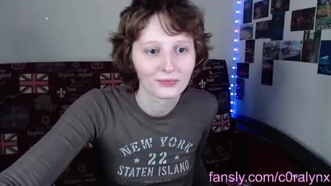 Snapshot of c0ralynx chatting on 02/16/25, 02:09 C0ralynx online show from 02/16/25, 02:09