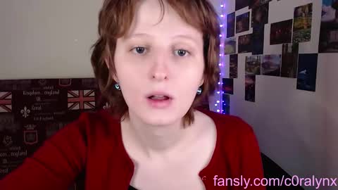 Snapshot of c0ralynx chatting on 02/21/25, 09:11 C0ralynx online show from 02/21/25, 09:11