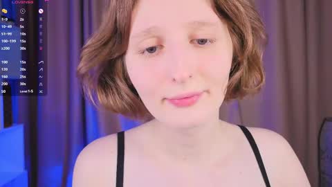 Snapshot of c0ralynx chatting on 04/19/26, 02:49 C0ralynx online show from 04/19/26, 02:49