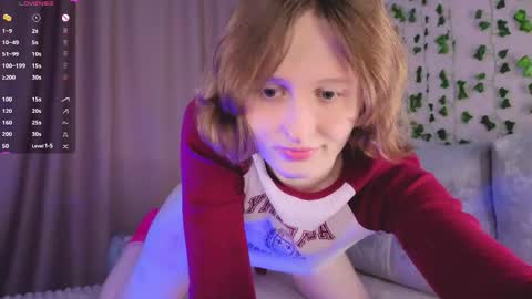 Snapshot of c0ralynx chatting on 04/20/26, 04:54 C0ralynx online show from 04/20/26, 04:54