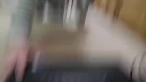 Snapshot of c2cmee chatting on 12/26/24, 06:52 c2cmee online show from 12/26/24, 06:52