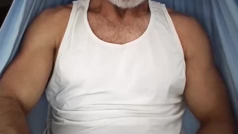 Snapshot of c4pt_iv4n0v chatting on 02/22/25, 01:24 Ivan Iv4n0v online show from 02/22/25, 01:24