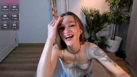 Polly online show from 10/28/25, 08:55